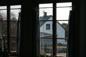 paned window